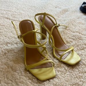 Express yellow high heel sandal size 7
